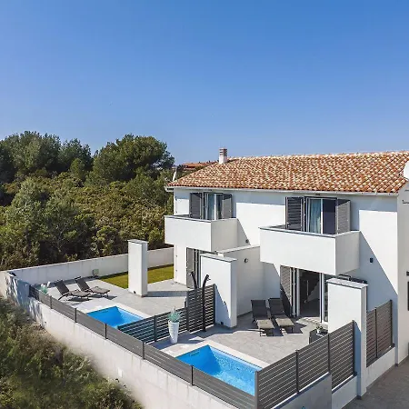 בית נופש 500 Meter Zum Mit Privatpool, Meerblick, Wlan