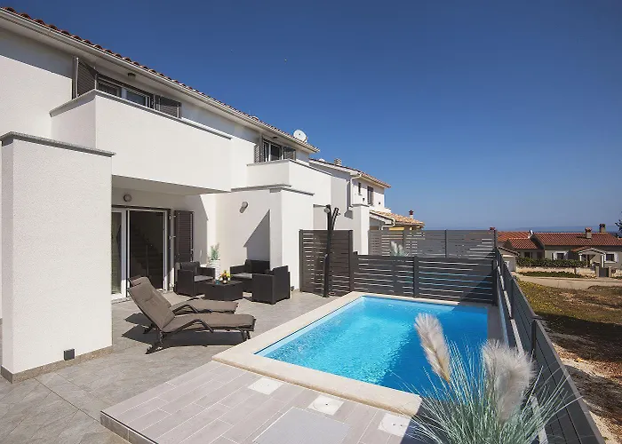 500 Meter Zum Mit Privatpool, Meerblick, Wlan * Ližnjan